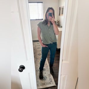 Athleta Pants, size 2